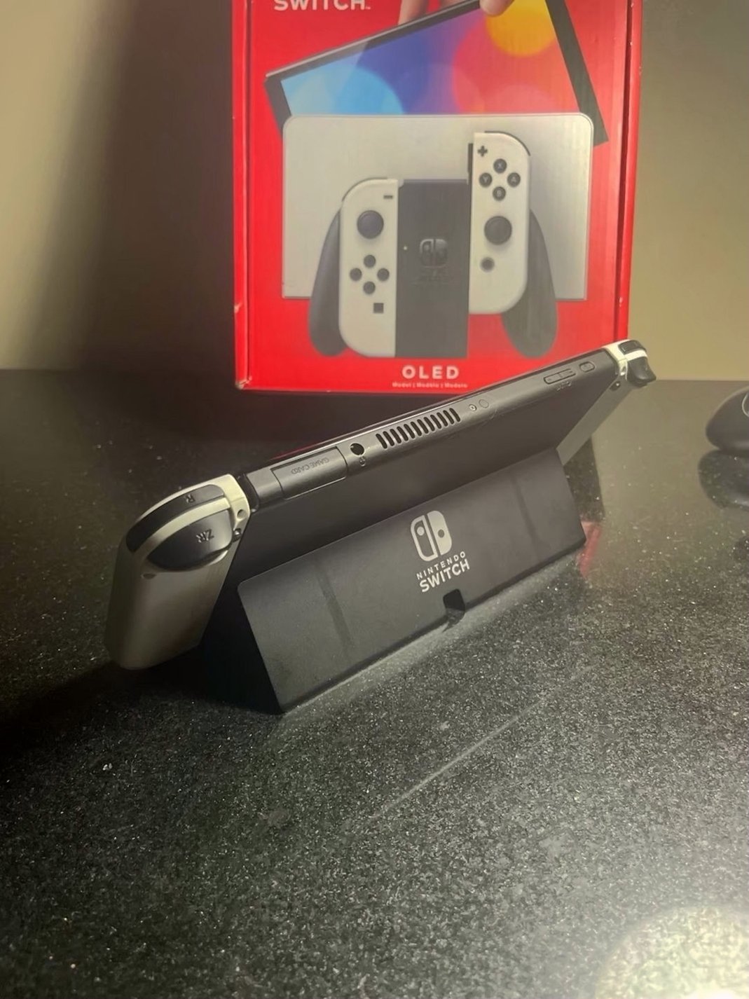 Nintendo Switch OLED Console 1U87 - Used image 4