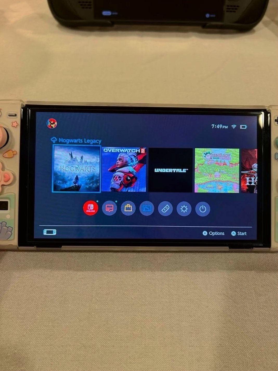 Nintendo Switch OLED White 128GB - Used image 5