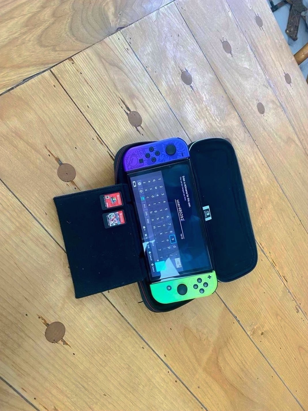 Nintendo Switch OLED Splatoon Edition Used - Unlocked image 5