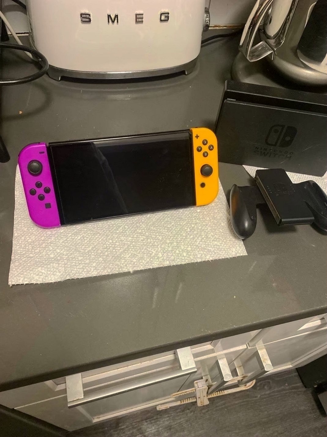 Nintendo Switch OLED 3L95 - Used