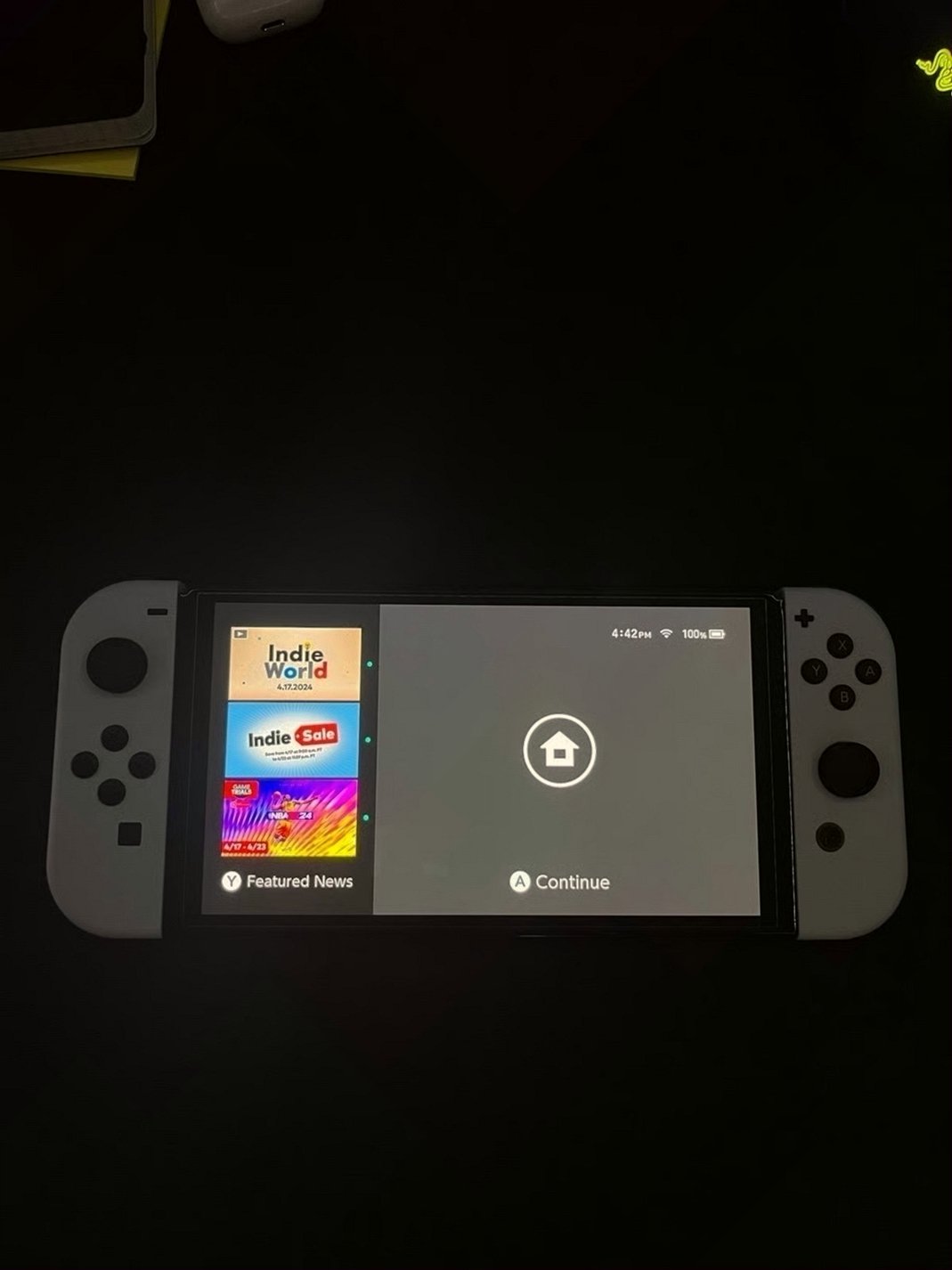 Nintendo Switch OLED White 64GB - Used image 4