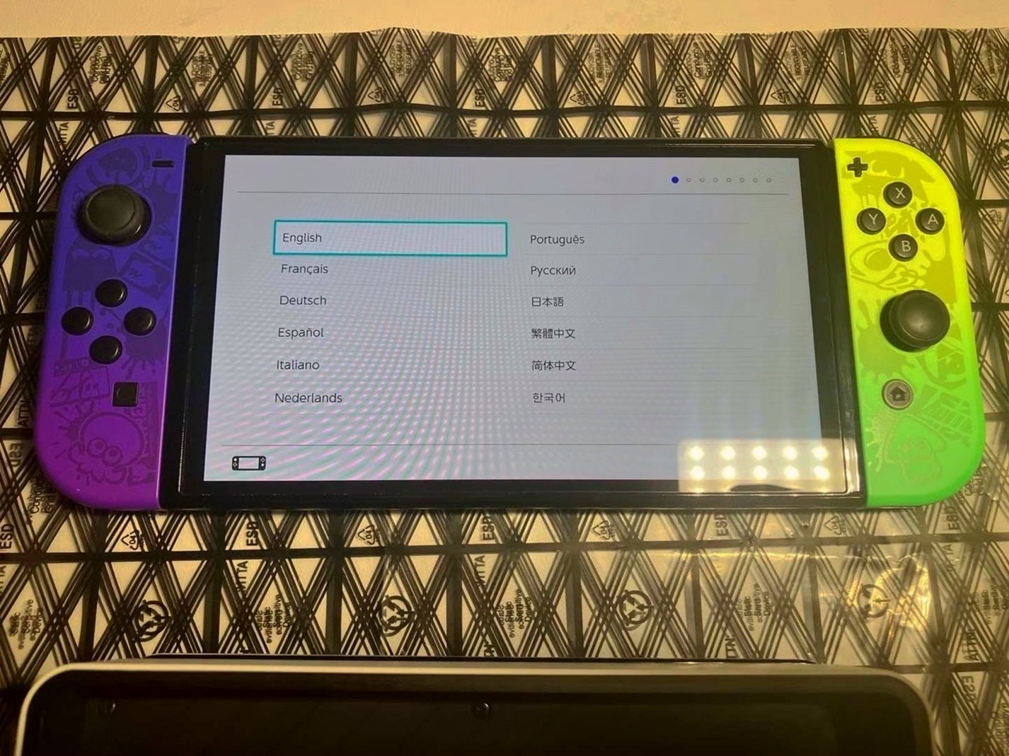 Nintendo Switch OLED Splatoon 3 Special Edition 64GB - Used