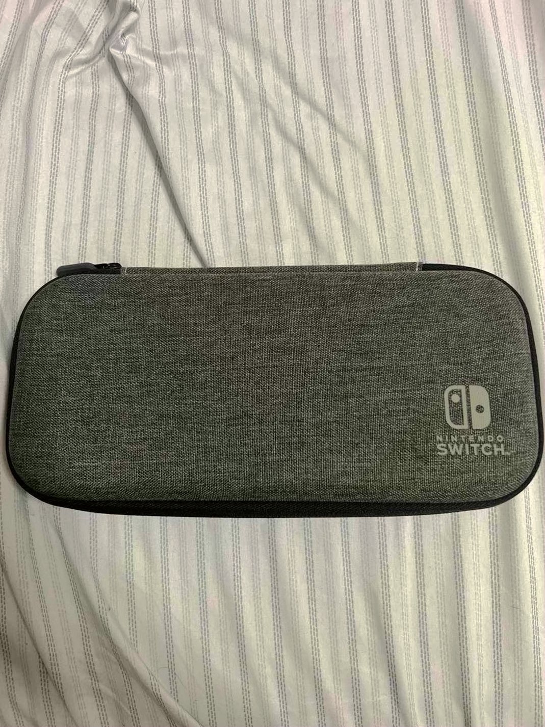 Nintendo Switch OLED 5B68 - Used image 2