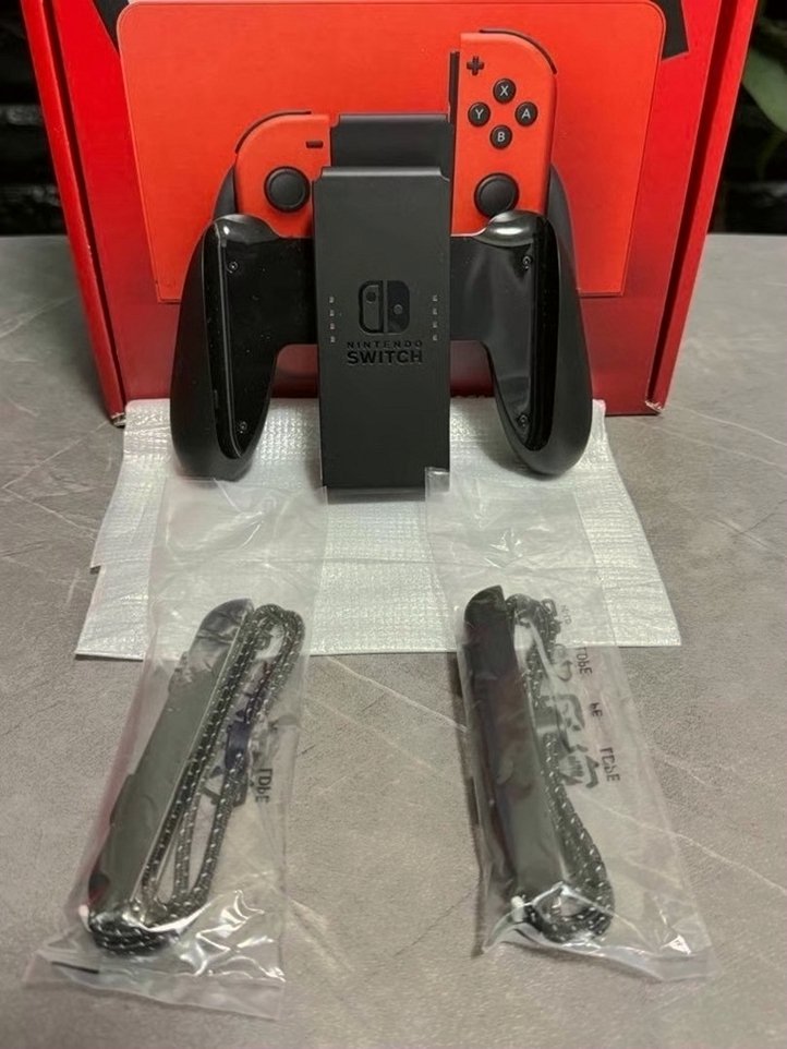 Nintendo Switch OLED Mario Red - Used image 4