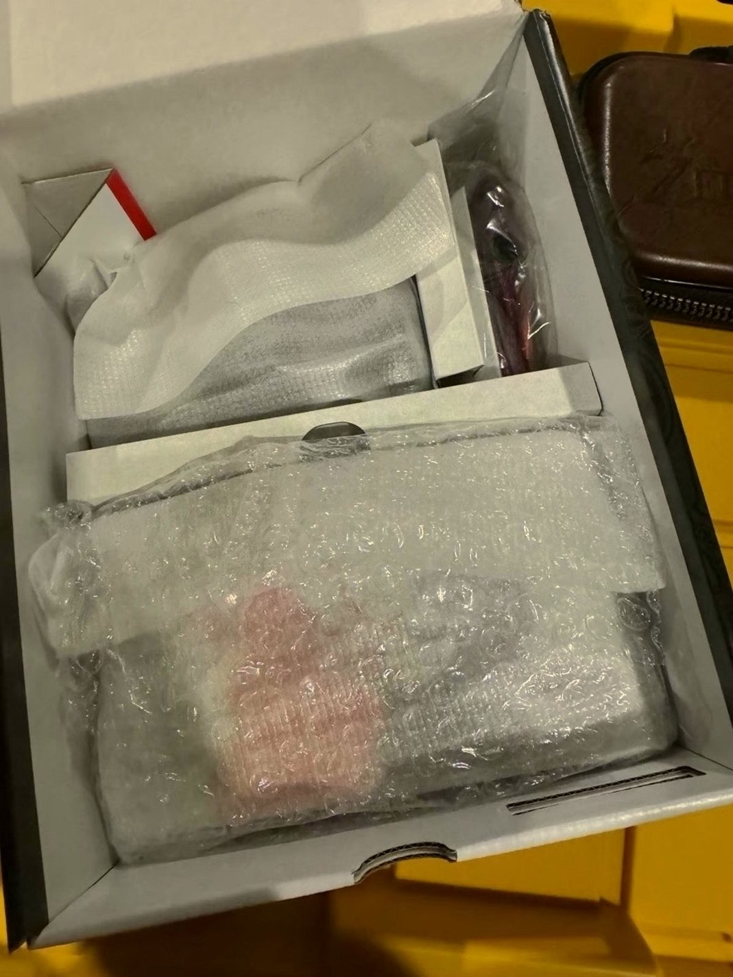 Nintendo Switch OLED Pokémon Edition Unlocked - Used image 3