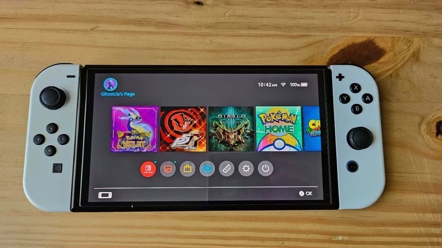 Nintendo Switch OLED + Pokemon Violet & Legends Arceus - Used image 3