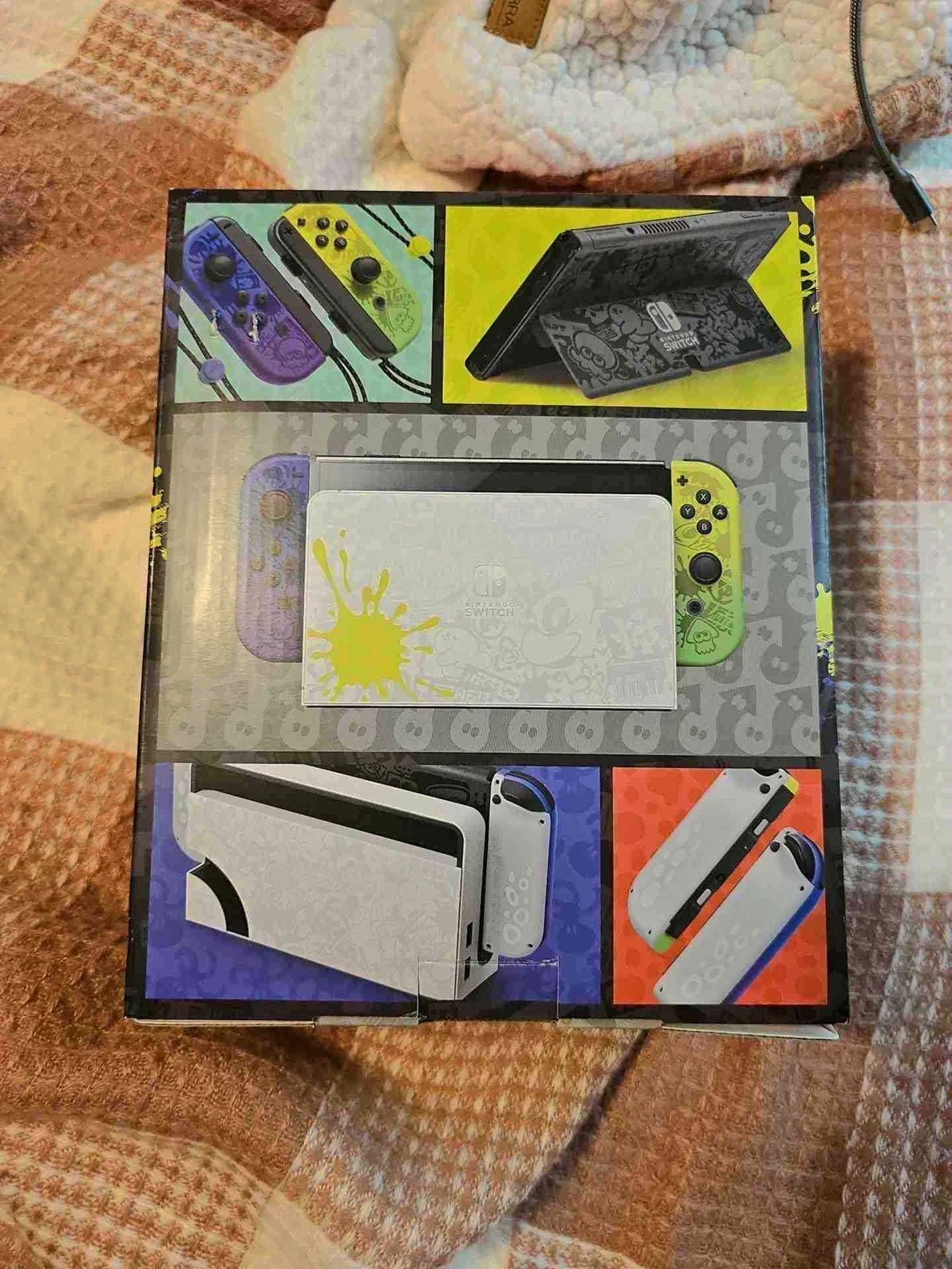 Nintendo Switch Splatoon Special Edition OLED - Used image 2