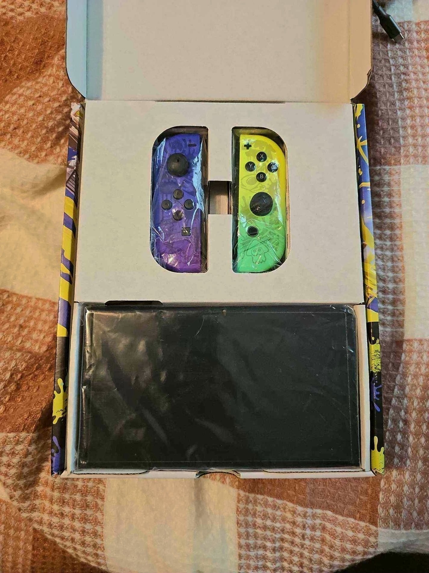 Nintendo Switch Splatoon Special Edition OLED - Used image 3