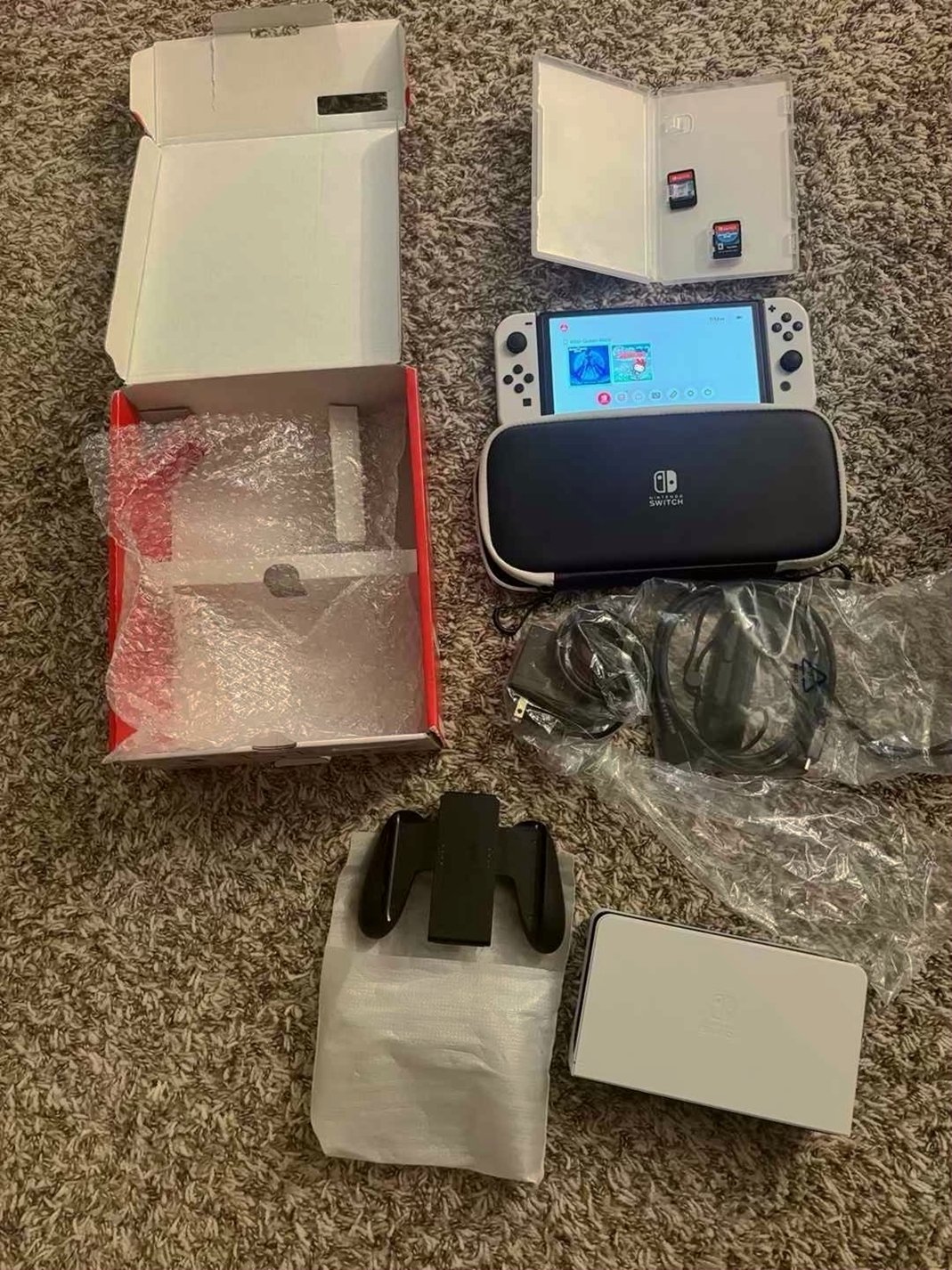 Nintendo Switch OLED Bundle 5S16 - Used