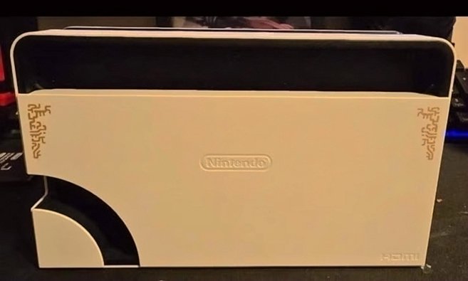 Nintendo Switch OLED Model The Legend of Zelda: Tears of the Kingdom Edition - Used image 5