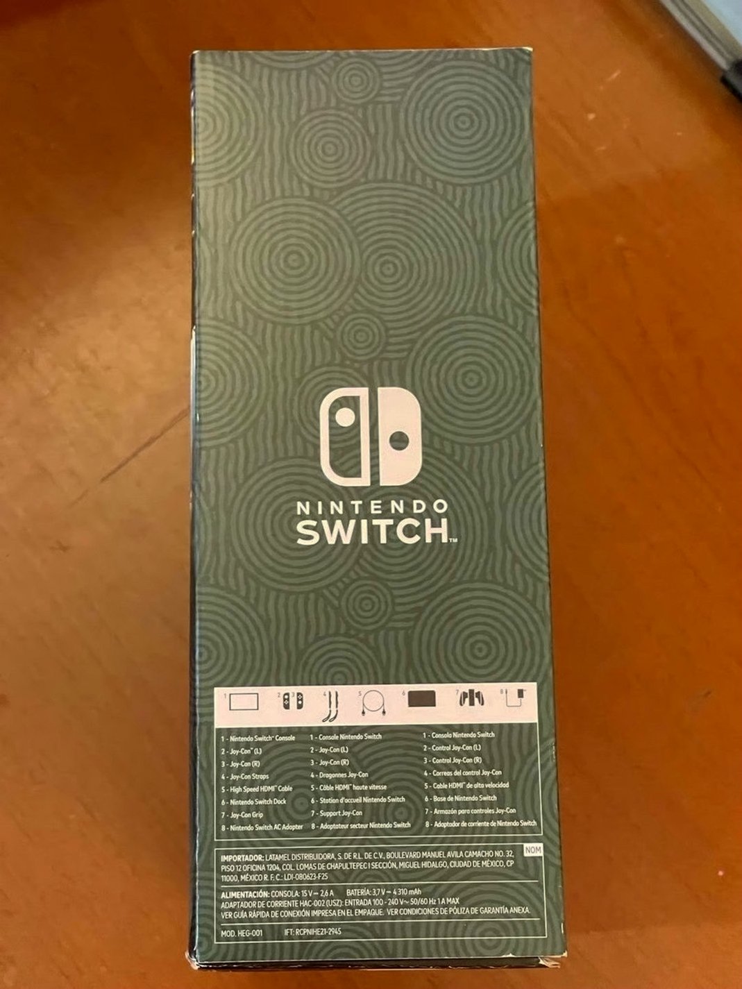 Nintendo Switch OLED Zelda Special Edition 7V73 - Used image 2
