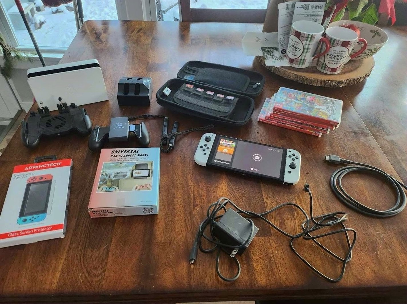 Nintendo Switch OLED Bundle Pack 1Y23 - Used