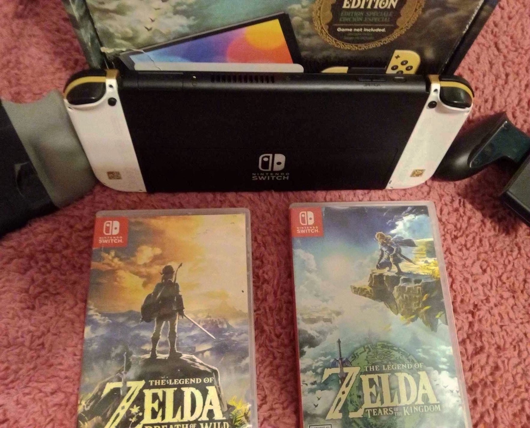 Nintendo Switch OLED Zelda Tears of the Kingdom Edition - Used image 5