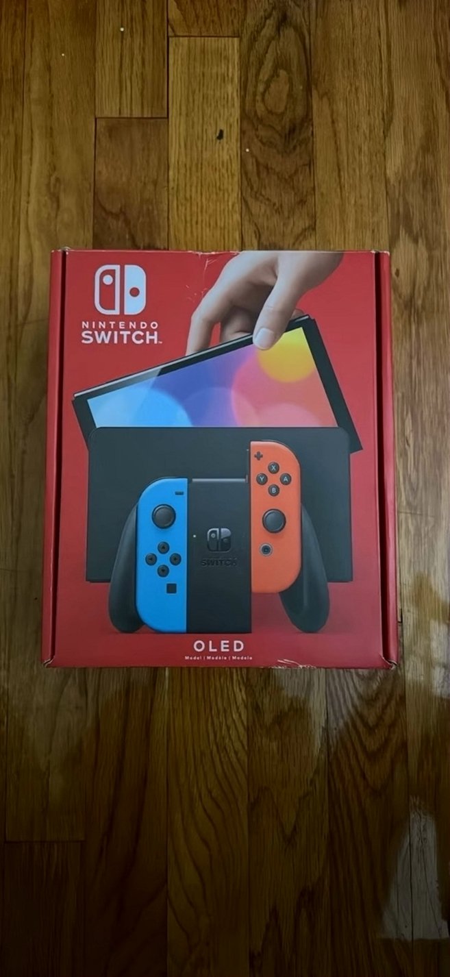 Nintendo Switch OLED 7T68 64GB White Unlocked - Used