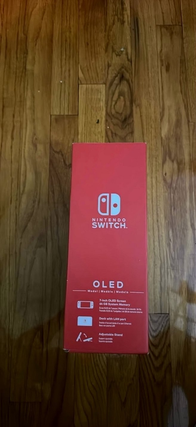 Nintendo Switch OLED 7T68 64GB White Unlocked - Used image 4