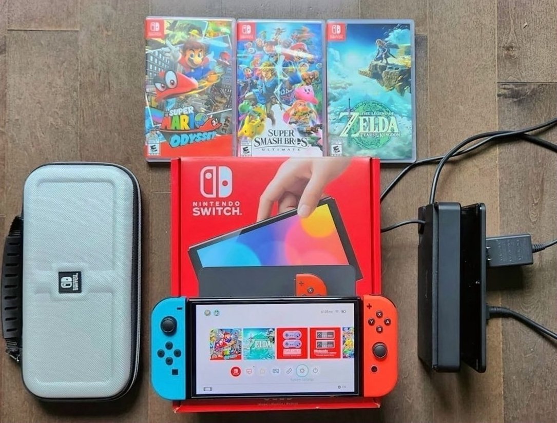 Nintendo Switch OLED Bundle with Games 6K75 Used