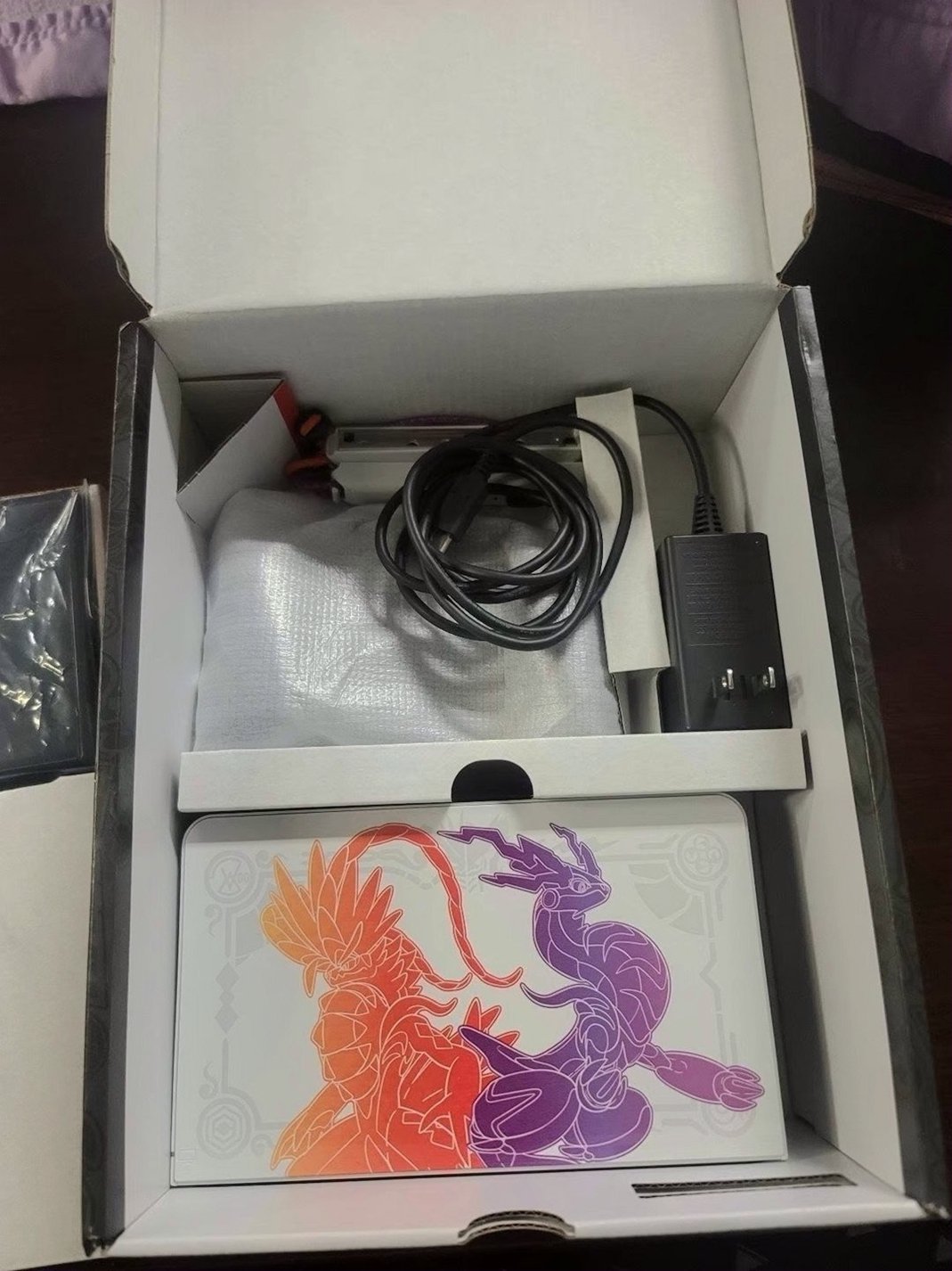 Nintendo Switch OLED Pokemon Scarlett and Violet Edition 64GB Unlocked - Used image 5