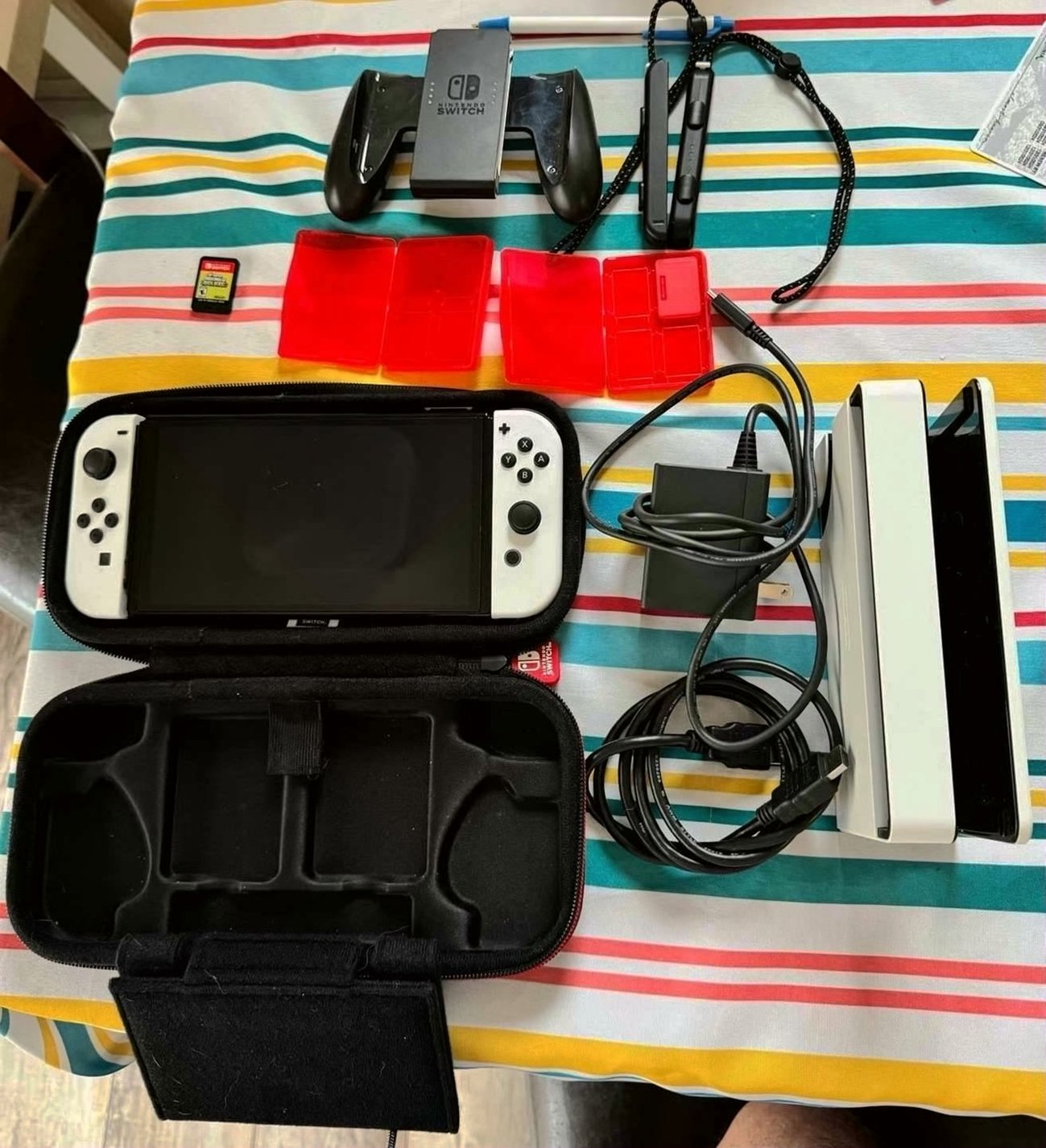 Nintendo Switch OLED Bundle 5T58 Used