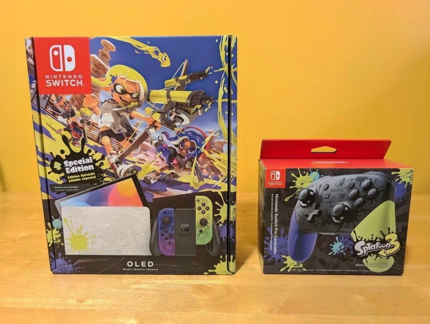 Nintendo Splatoon 5H89 OLED Console Used