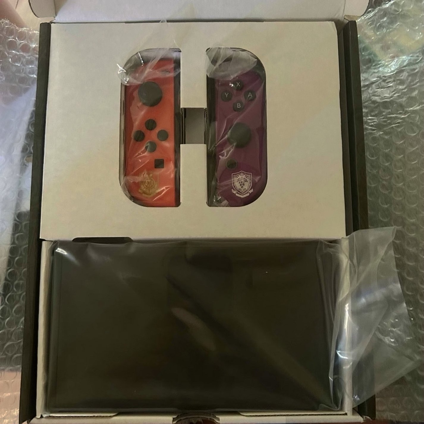 Nintendo Switch OLED Pokemon Scarlet & Violet Edition - Used image 5