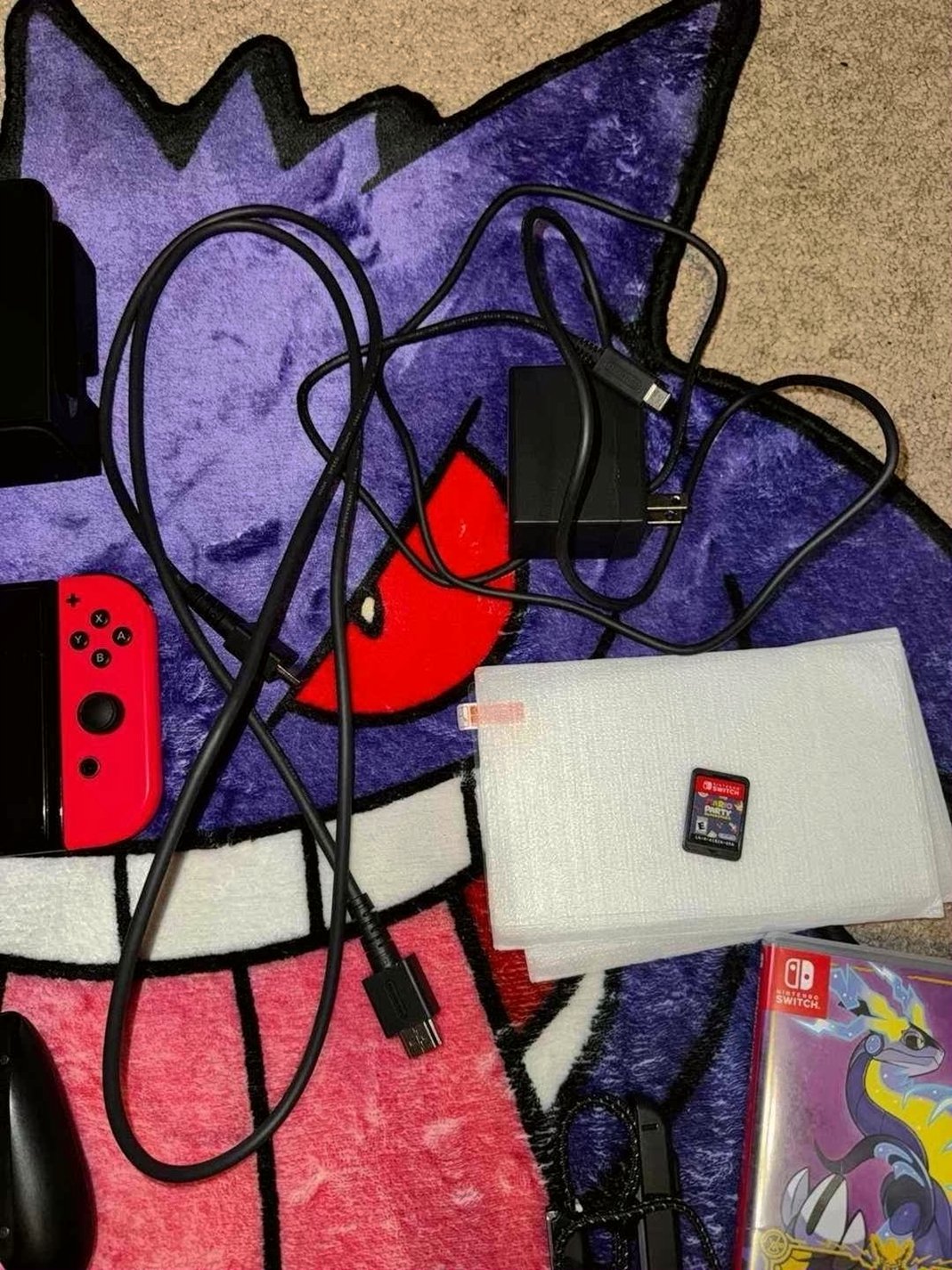 Nintendo Switch OLED 64GB Neon Red/Blue - Used image 2