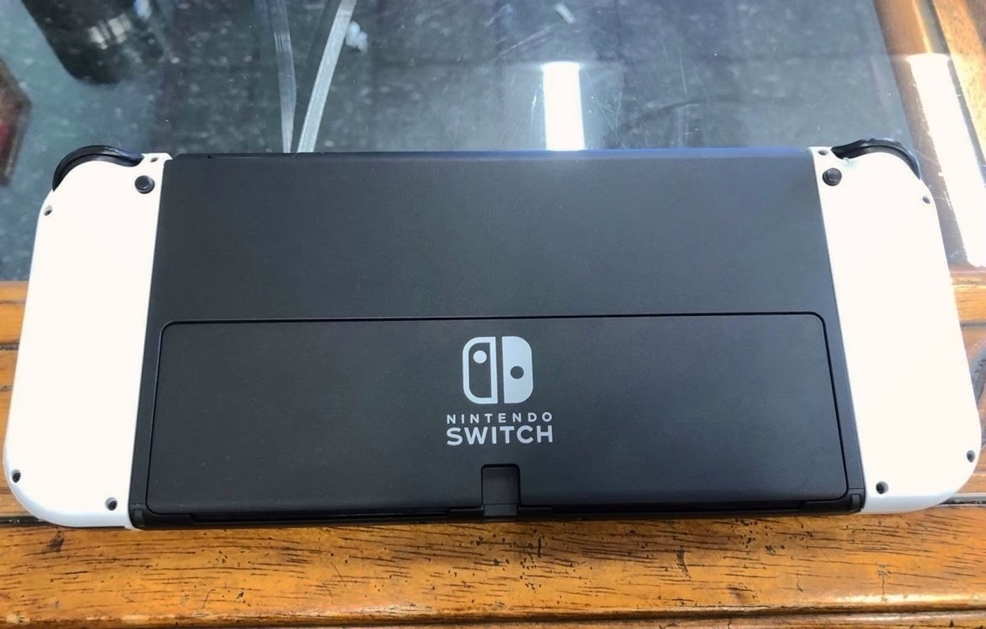 Nintendo Switch OLED Console White - Used image 2