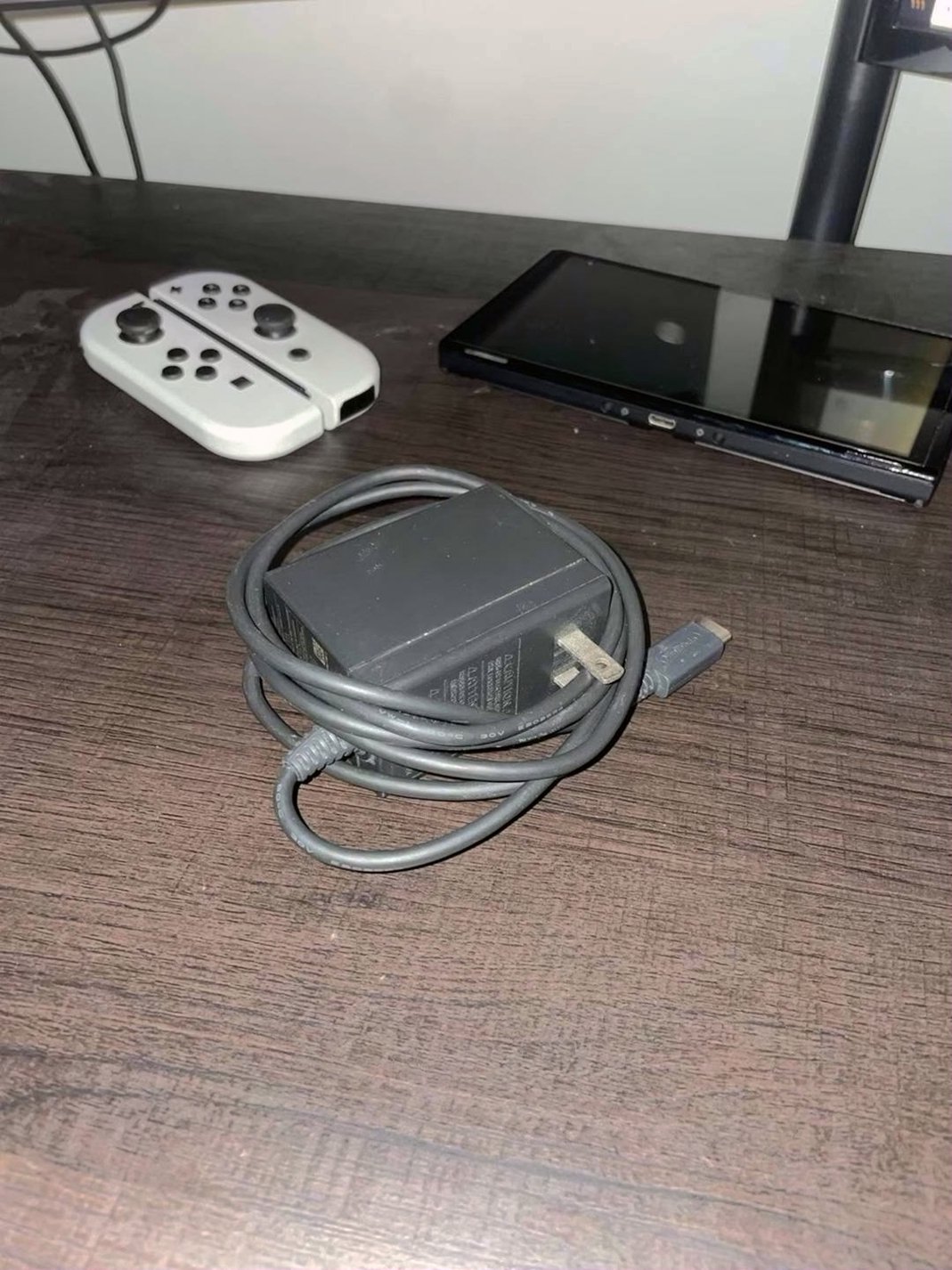 Nintendo Switch OLED Model Complete Set with Mario Kart Case - Used image 5