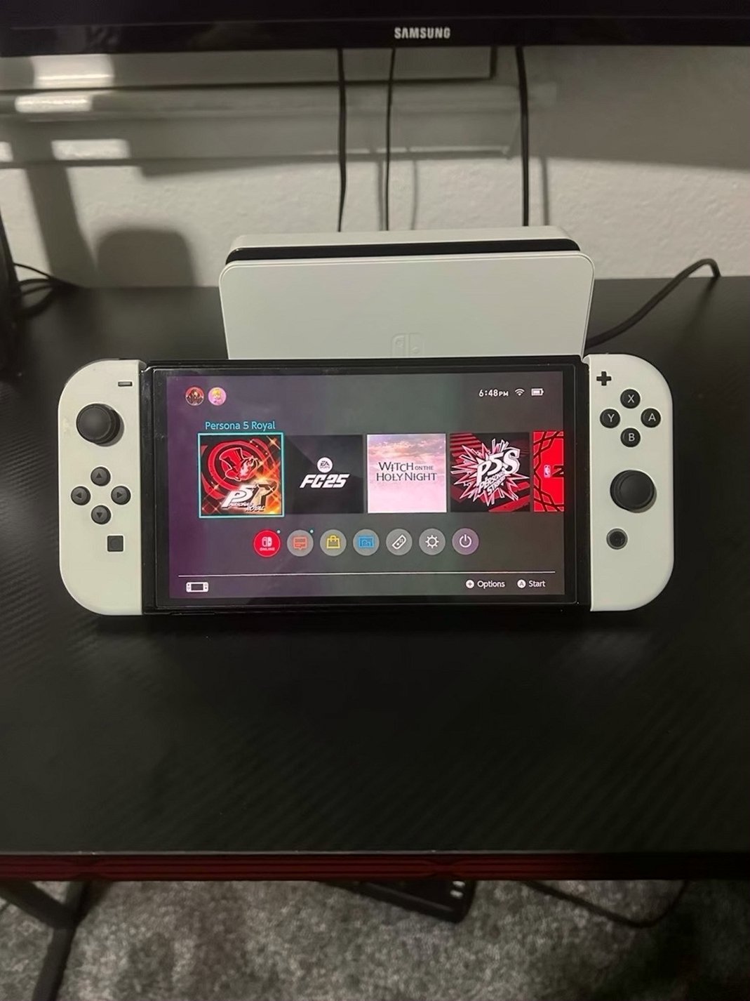 Nintendo Switch OLED 512GB White - Used image 2