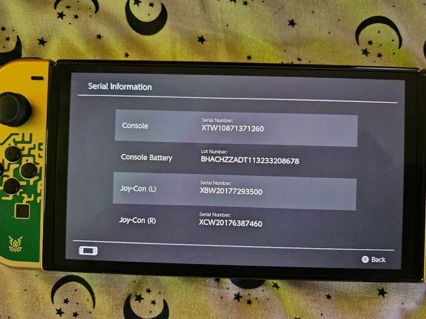 Nintendo Switch OLED Limited Edition Zelda Edition Bundle - Used image 5