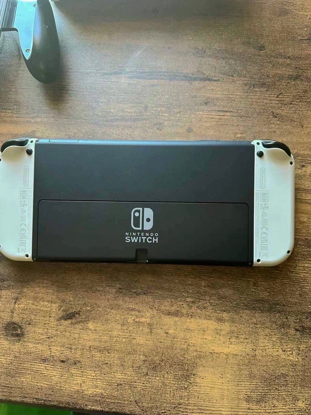 Nintendo Switch OLED Model 7F36 Unlocked - Used image 3