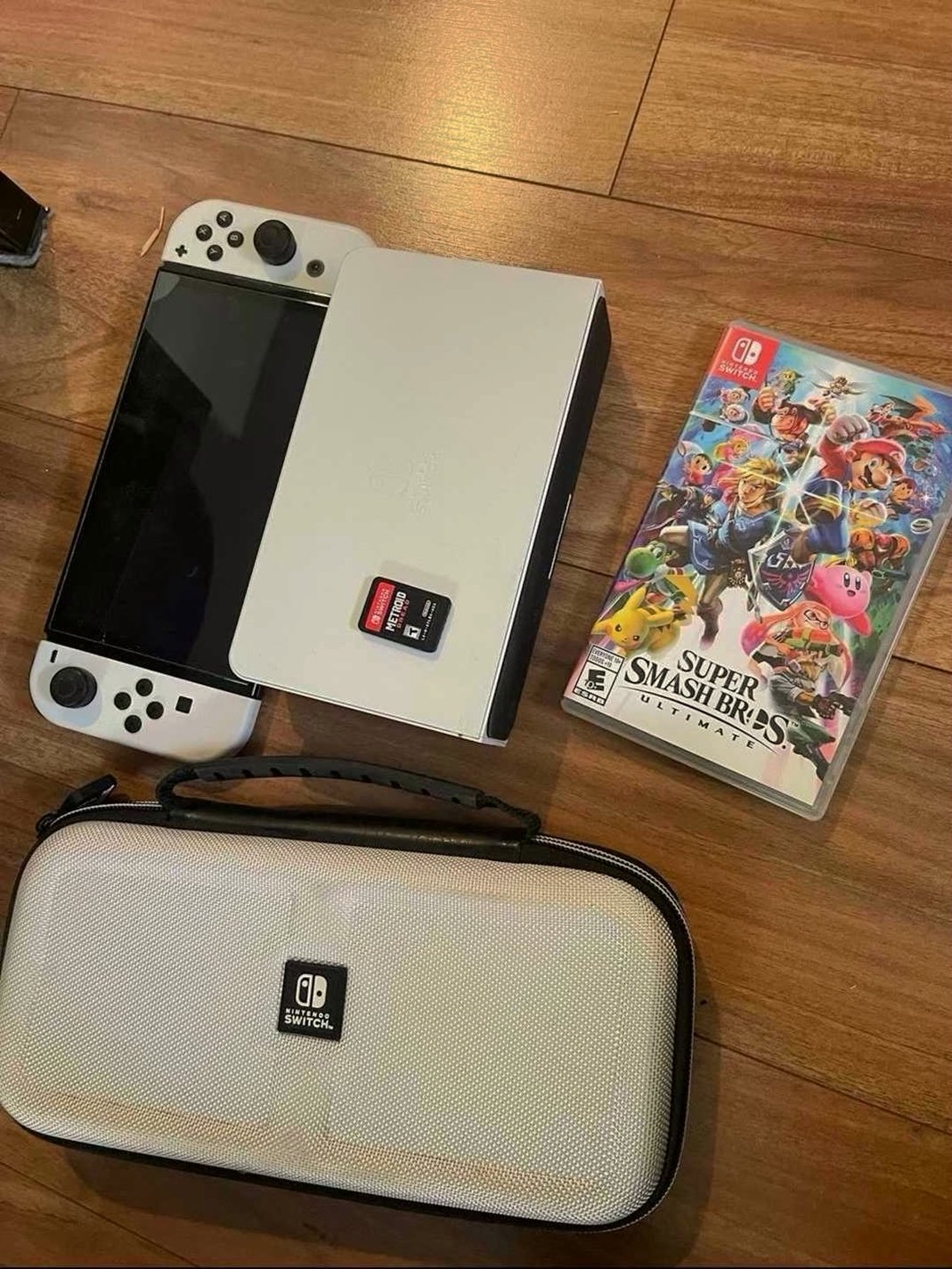 Nintendo Switch OLED Bundle 2A87 128GB Used