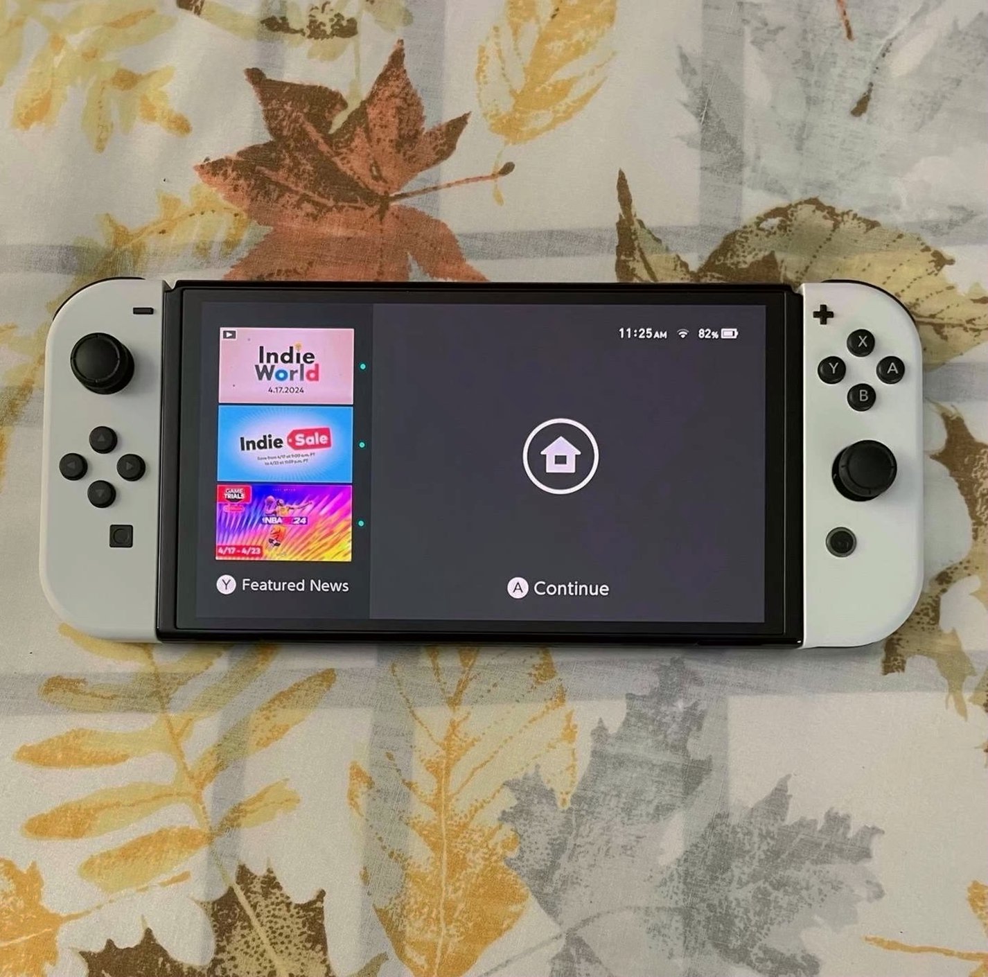 Nintendo Switch OLED 512GB White Unlocked - Used image 3