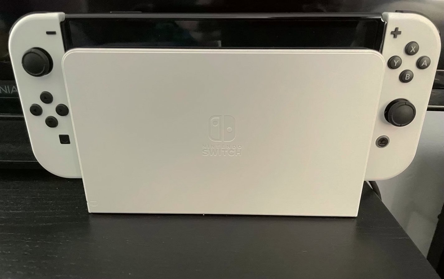 Nintendo Switch OLED 512GB White Unlocked - Used image 5