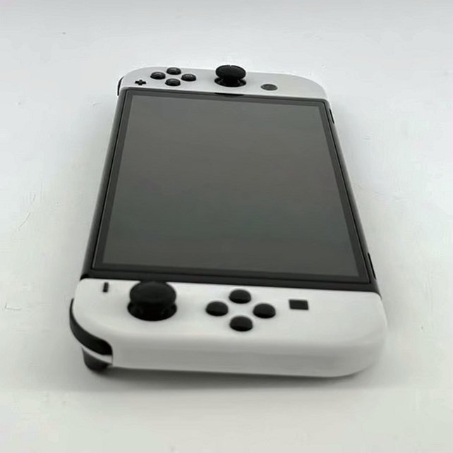 Nintendo Switch OLED Gamers Bundle 64GB White Used image 5