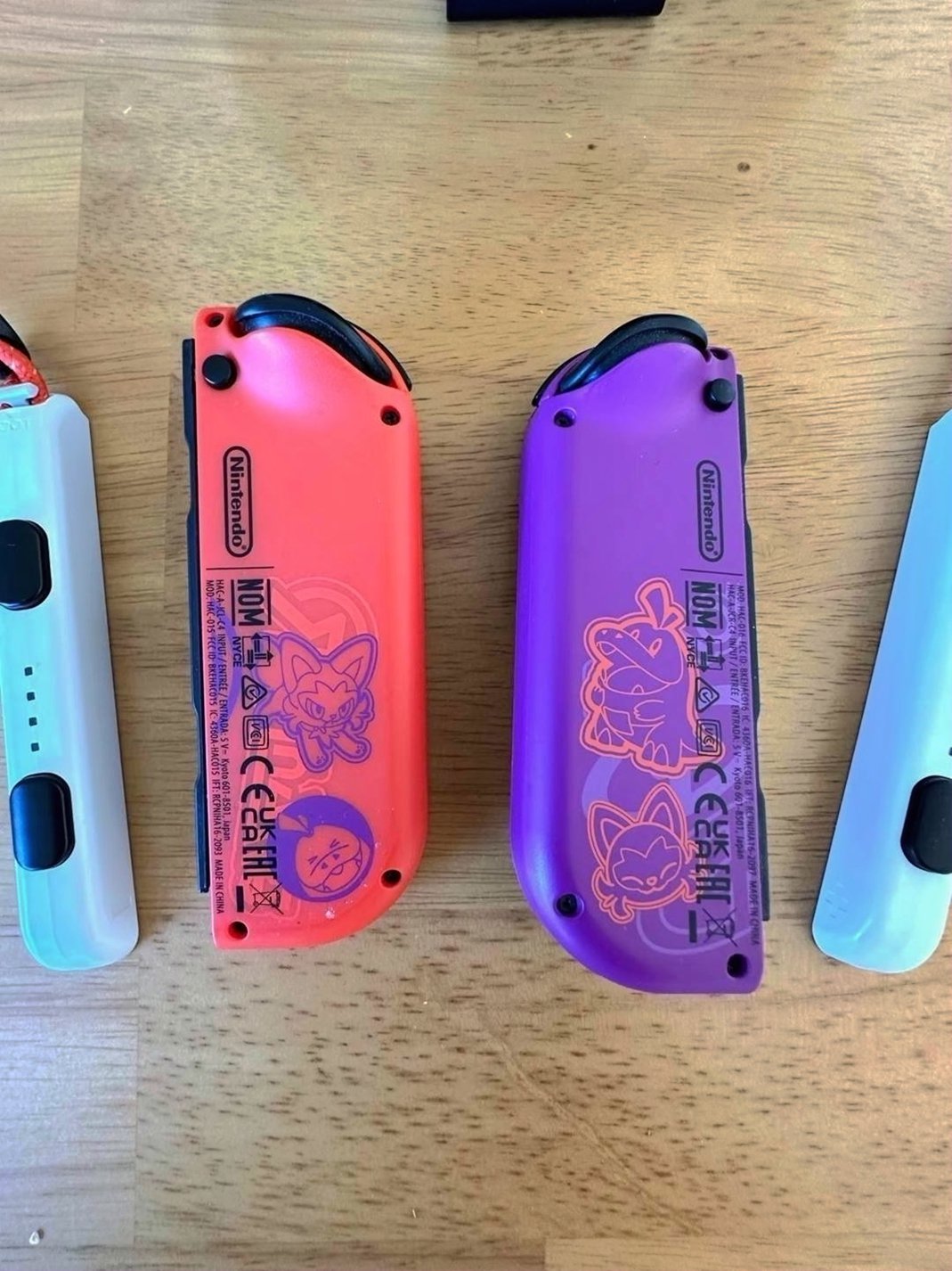 Nintendo Switch Pokémon Scarlet and Violet OLED EDITION Used image 4