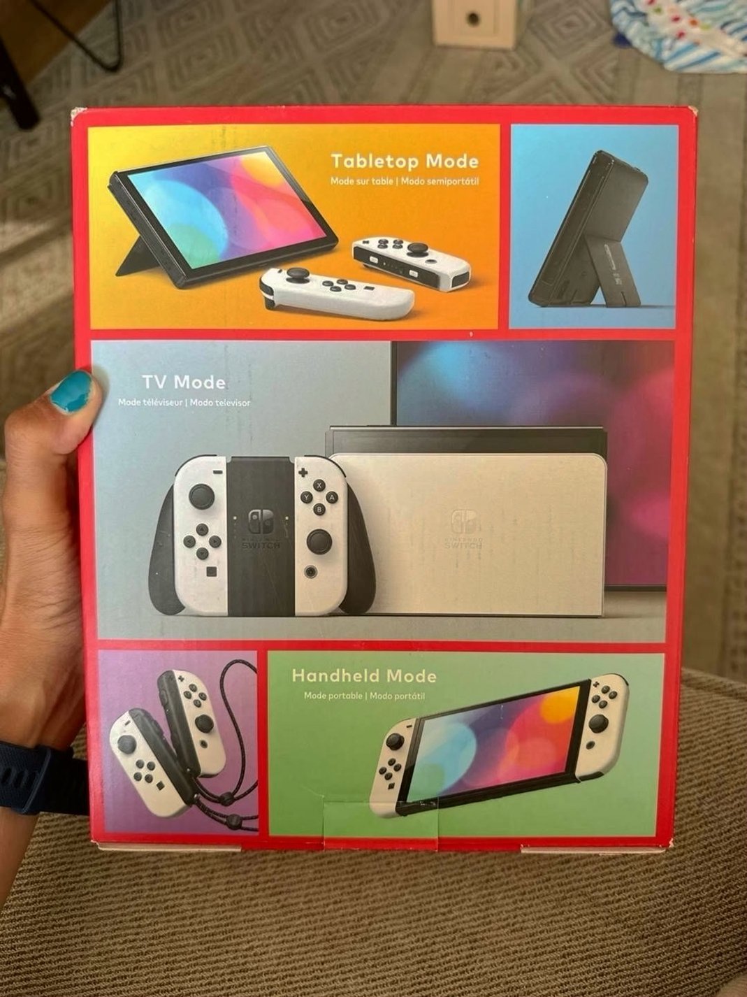 Nintendo Switch OLED 64GB White Unlocked - Used image 3