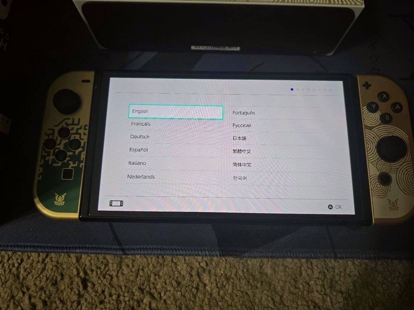 Nintendo Zelda Tears of the Kingdom OLED 8U31 Unlocked - Used image 2