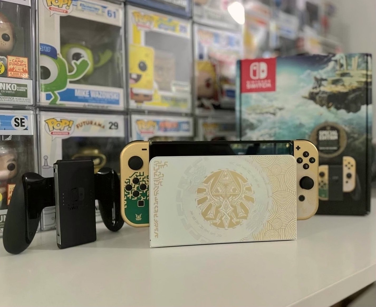Nintendo Switch OLED Model The Legend of Zelda Tears of the Kingdom Edition Unlocked - Used