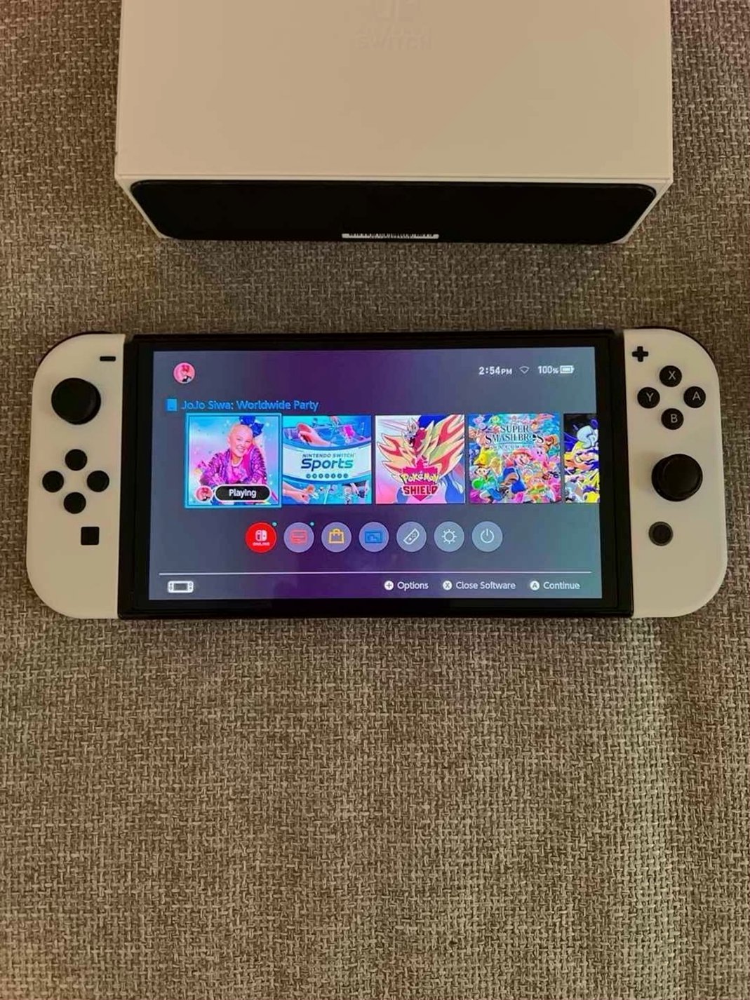 Nintendo Switch OLED 6T65 Used image 2