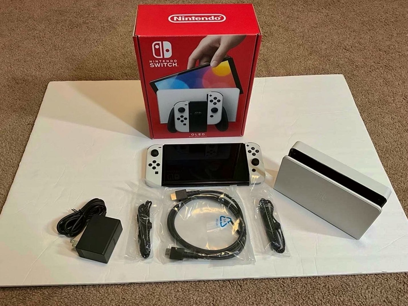 Nintendo Switch OLED Console 5J96 - Used