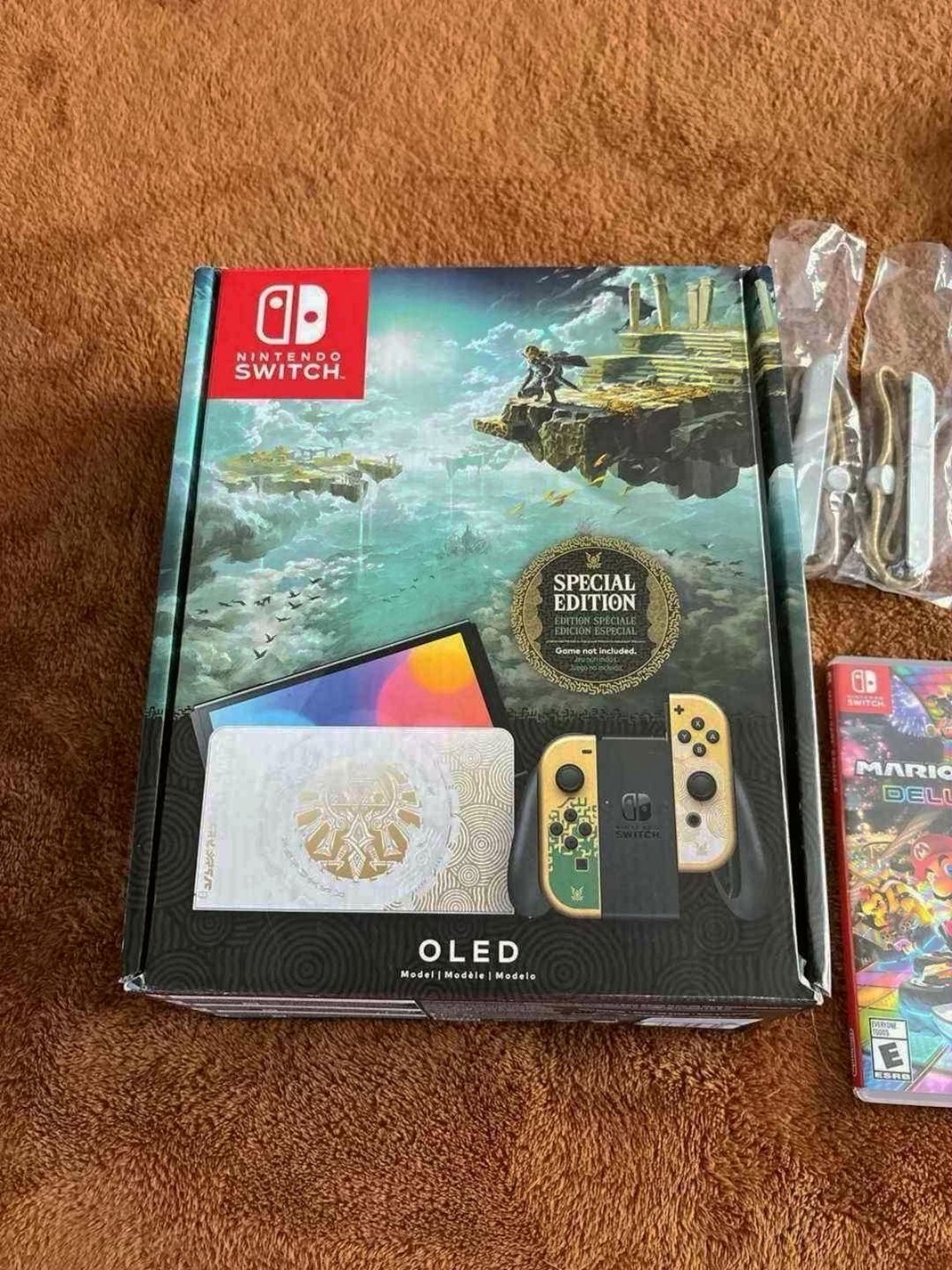 Nintendo Switch OLED Zelda Edition - Used image 2