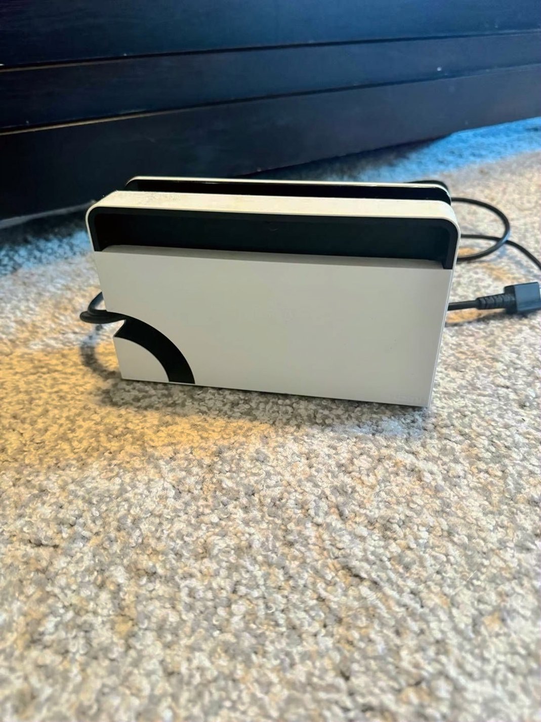 Nintendo Switch OLED White - Used image 5