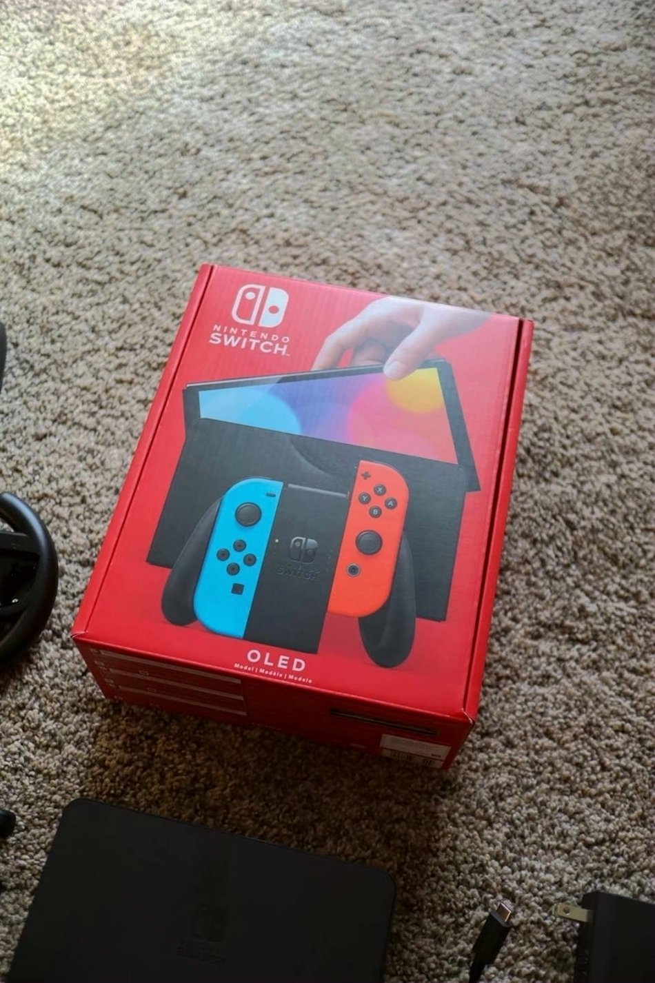 Nintendo Switch OLED 64GB Neon Blue/Red - Used image 4