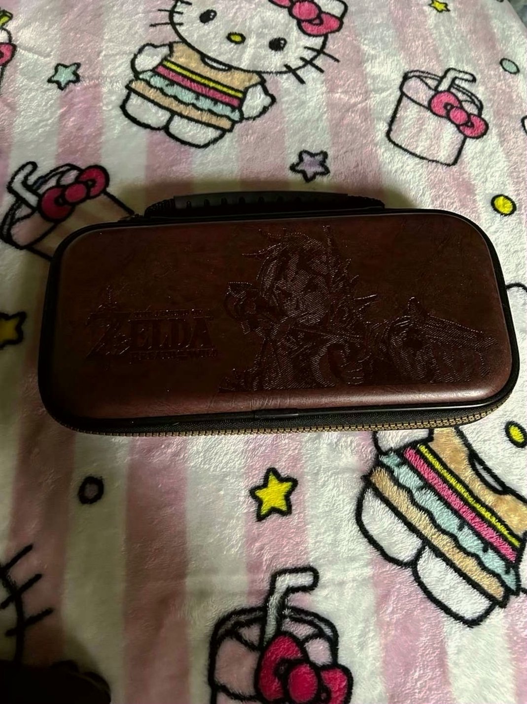 Nintendo Switch OLED Bundle 7Q19 Used image 3