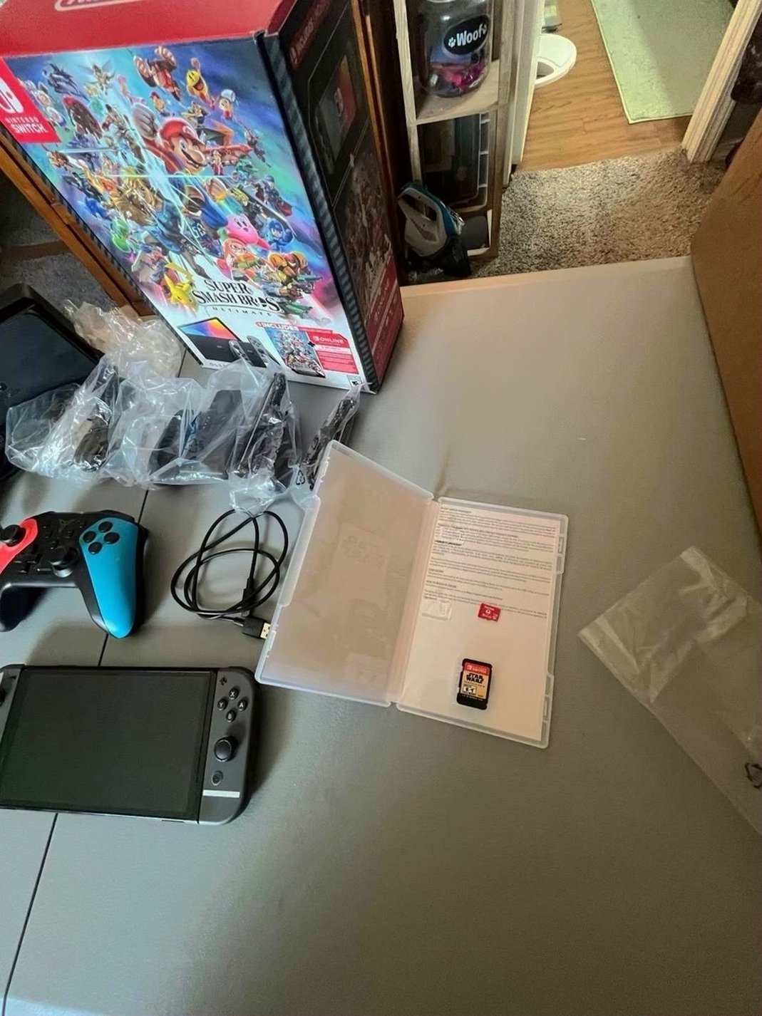 Nintendo Switch OLED 64GB Super Smash Bros Ultimate Bundle - Used image 2
