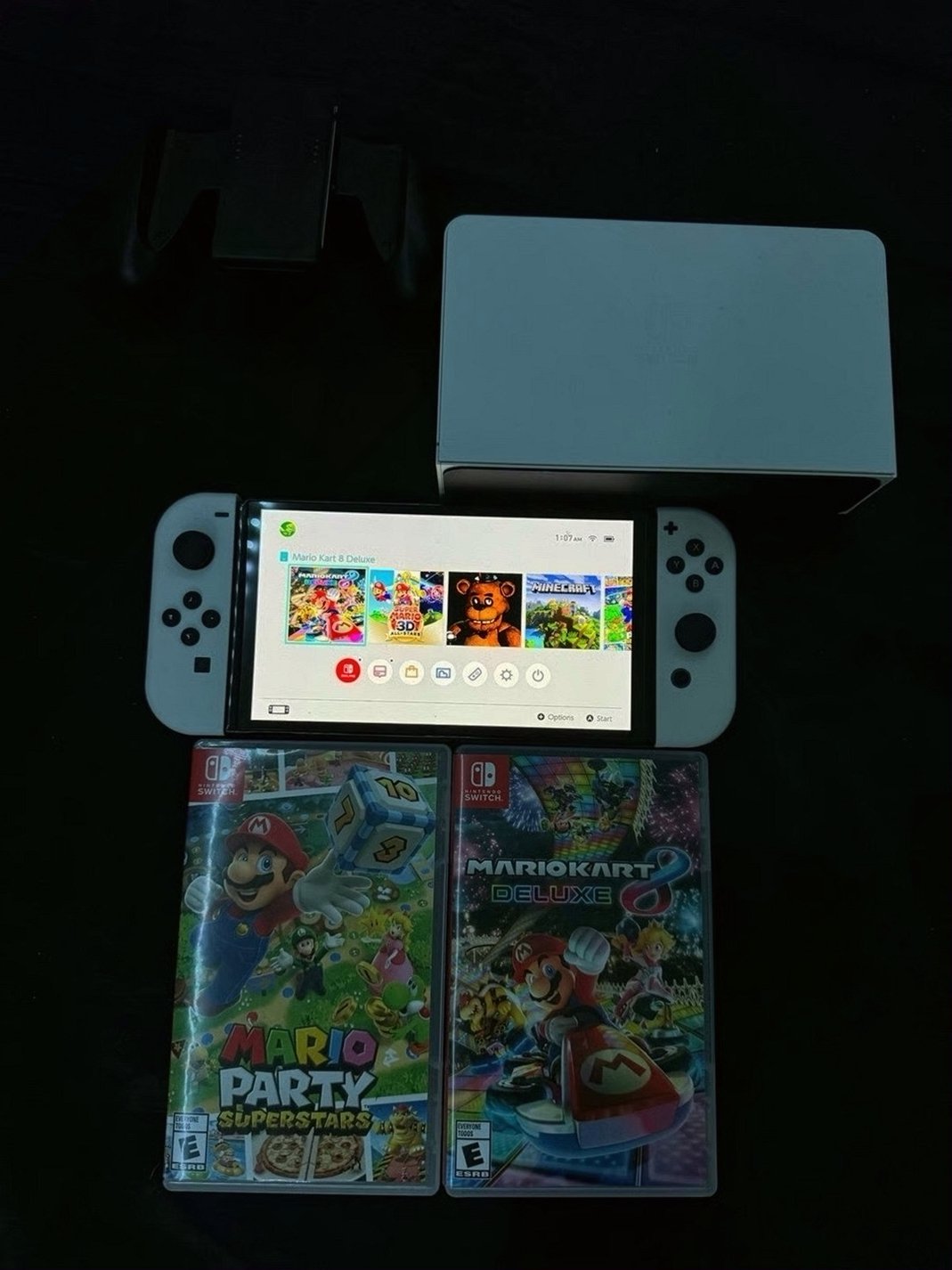 Nintendo Switch OLED 1Z26 Used image 2