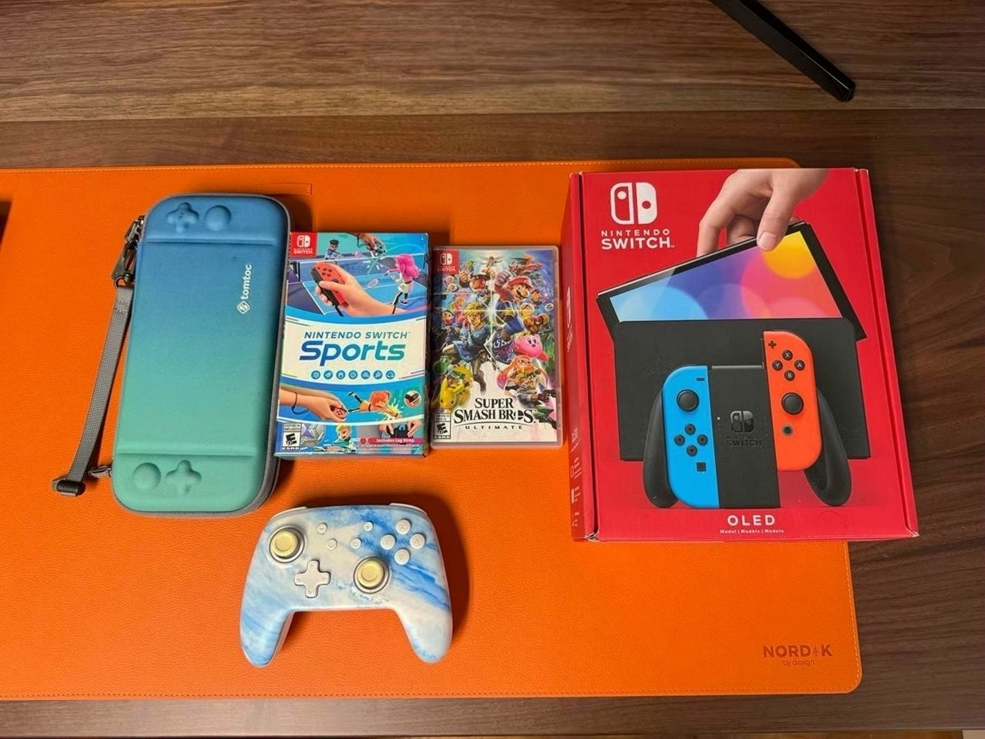 Nintendo Switch OLED Bundle 6B68 - Used