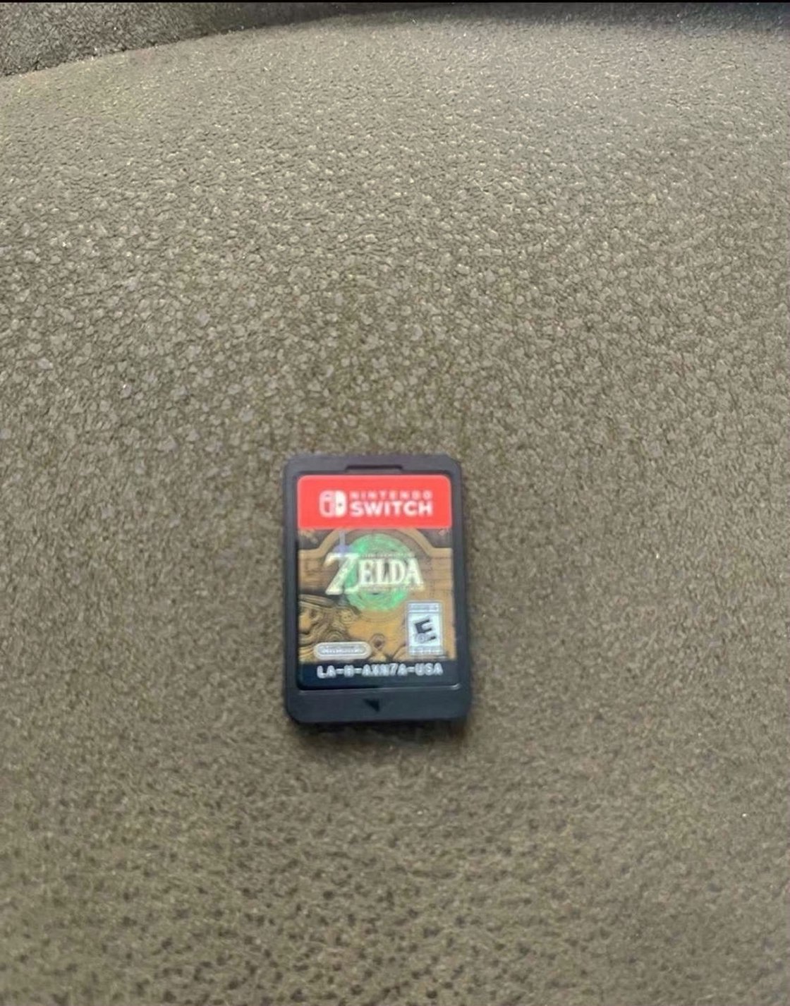 Nintendo Switch OLED White CIB Unlocked - Used image 4