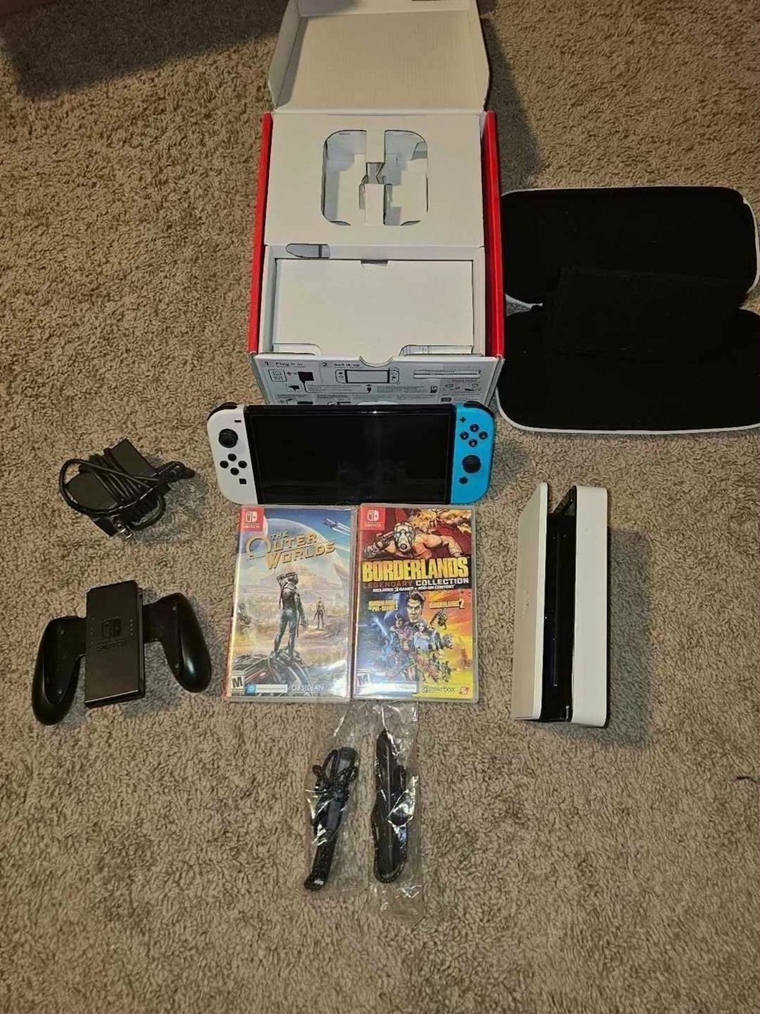 Nintendo Switch OLED 7H53 - Used image 3