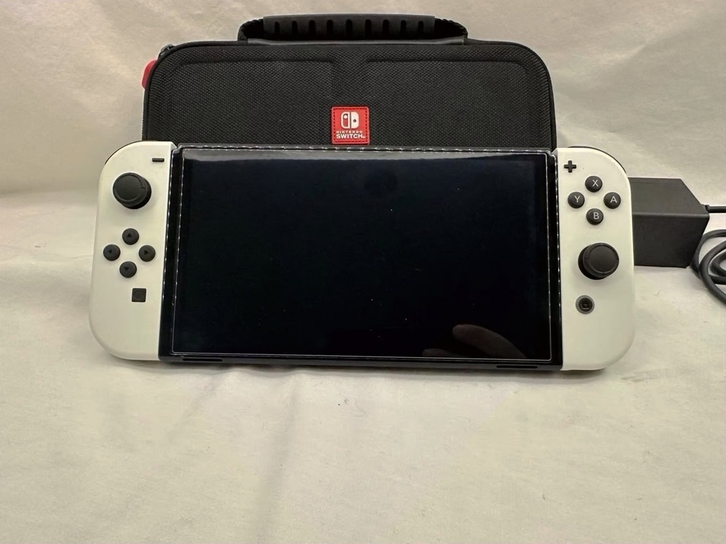 Nintendo Switch OLED 64GB White Joycons Used